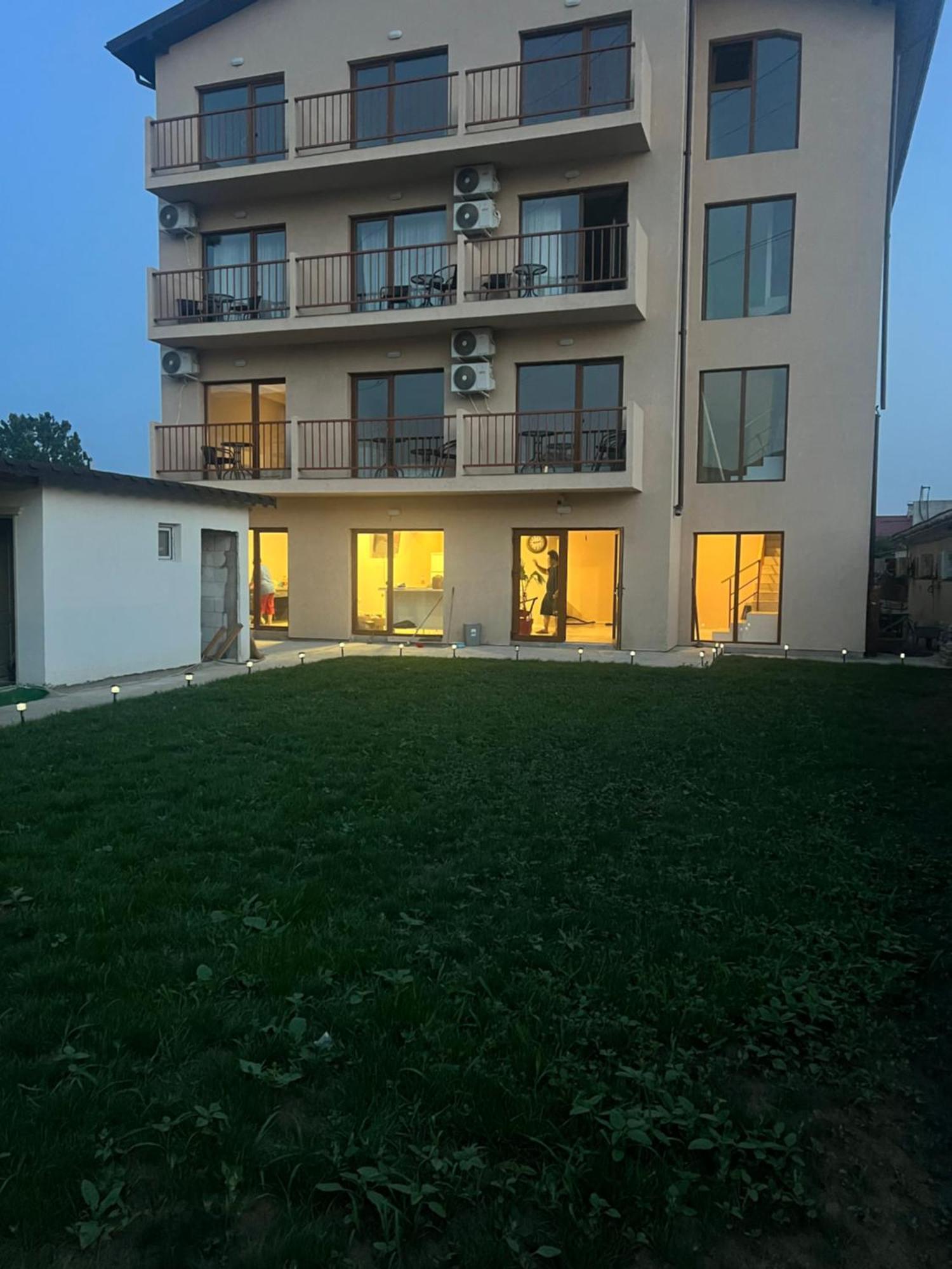 Pensiunea Riviera Костинещи Екстериор снимка