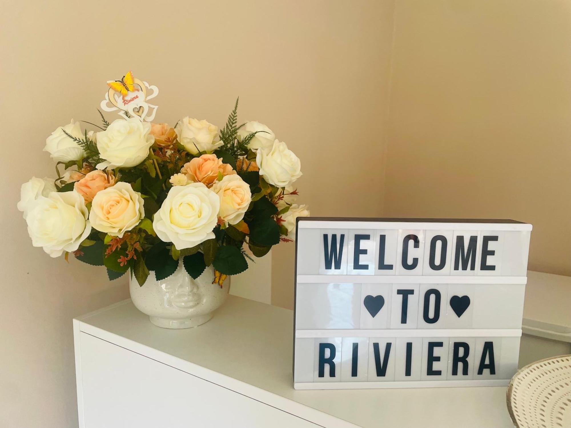 Pensiunea Riviera Костинещи Екстериор снимка