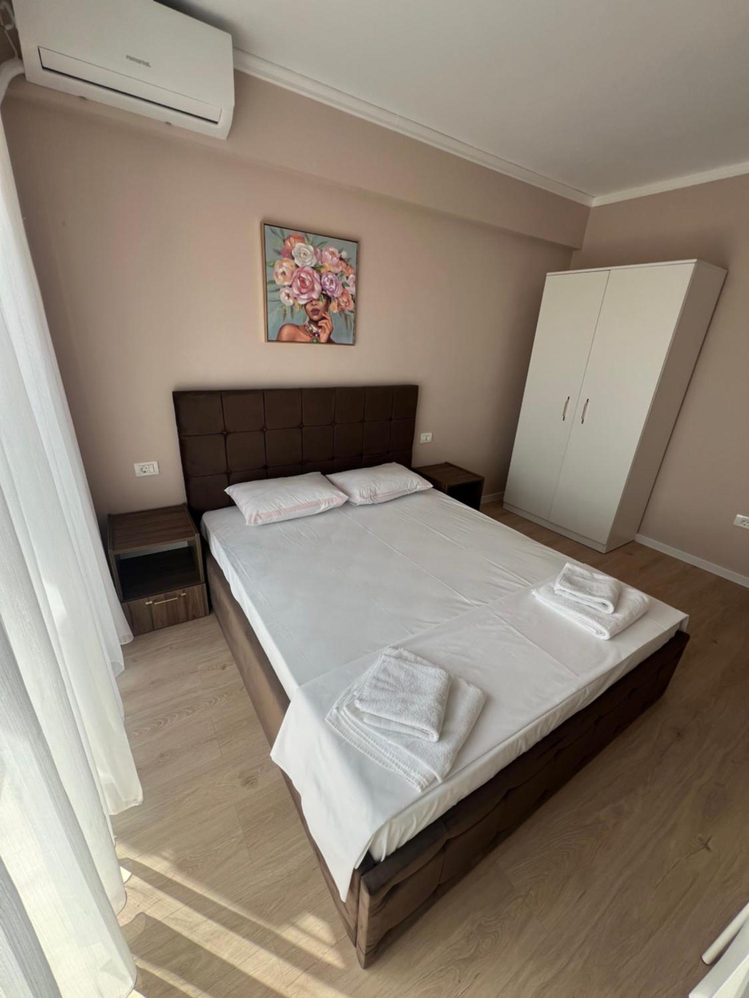 Pensiunea Riviera Костинещи Екстериор снимка